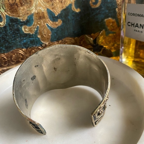 Lapis lazuli Afghan style middle eastern cuff bracelet - Picture 7 of 11